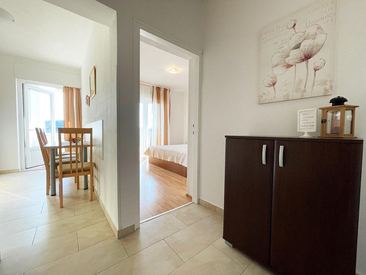 Apartment Ljerka Barbat na Rabu Eksteriør bilde